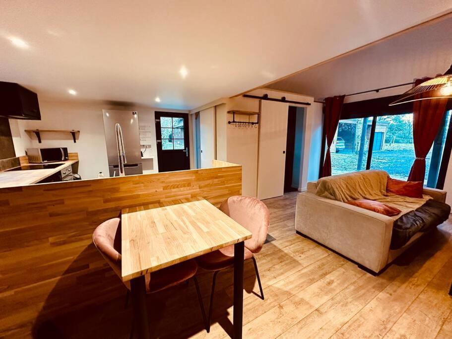 La Ptite Maison Proche Rouen La Vaupaliere Bagian luar foto